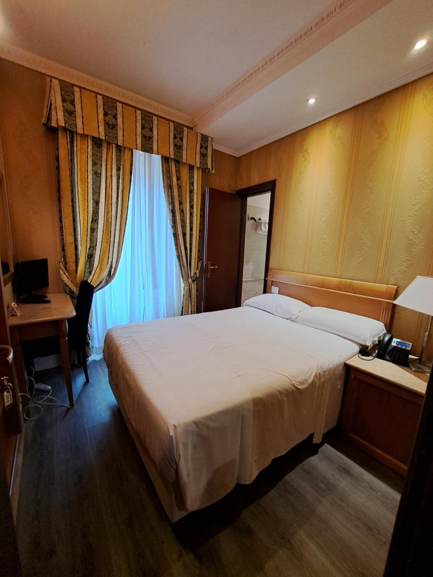Hotel Dei Quiriti Róma Kültér fotó