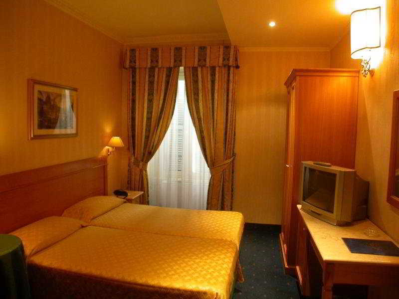 Hotel Dei Quiriti Róma Kültér fotó